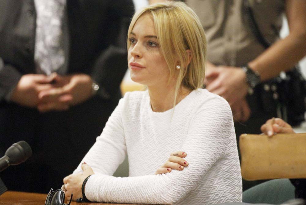 Lindsay Lohan Back at Airport Courthouse Today Banner Image